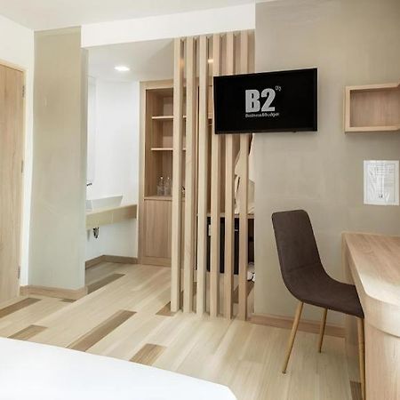 B2 Ubon Premier Hotel Убон Ратчатани Екстериор снимка