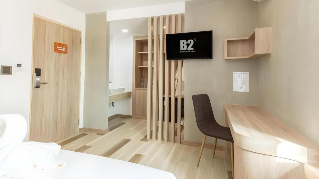 B2 Ubon Premier Hotel Убон Ратчатани Екстериор снимка