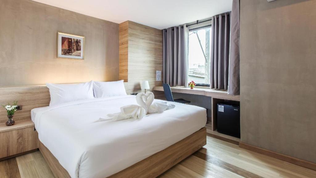 B2 Ubon Premier Hotel Убон Ратчатани Екстериор снимка