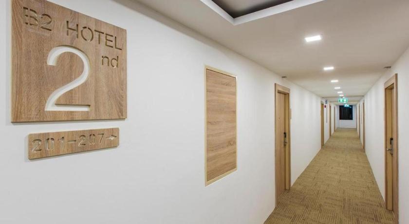 B2 Ubon Premier Hotel Убон Ратчатани Екстериор снимка
