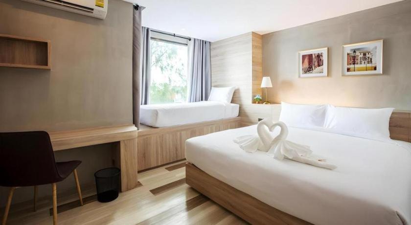 B2 Ubon Premier Hotel Убон Ратчатани Екстериор снимка