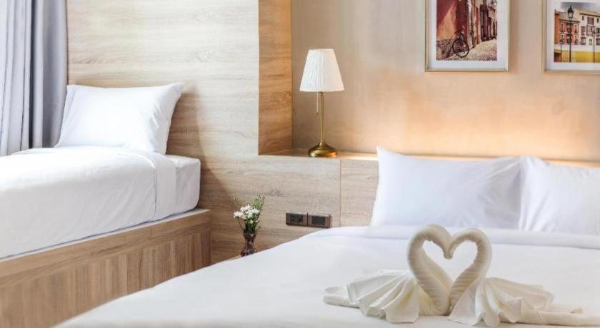B2 Ubon Premier Hotel Убон Ратчатани Екстериор снимка