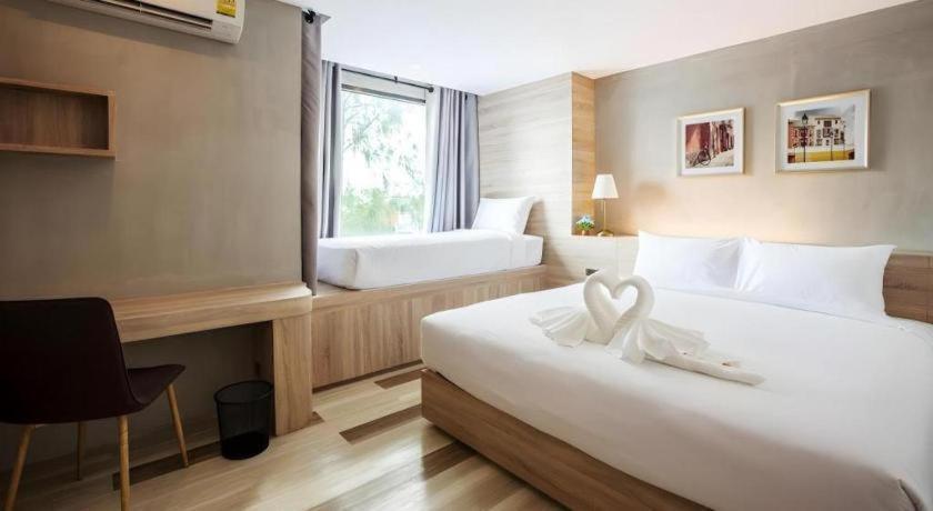 B2 Ubon Premier Hotel Убон Ратчатани Екстериор снимка