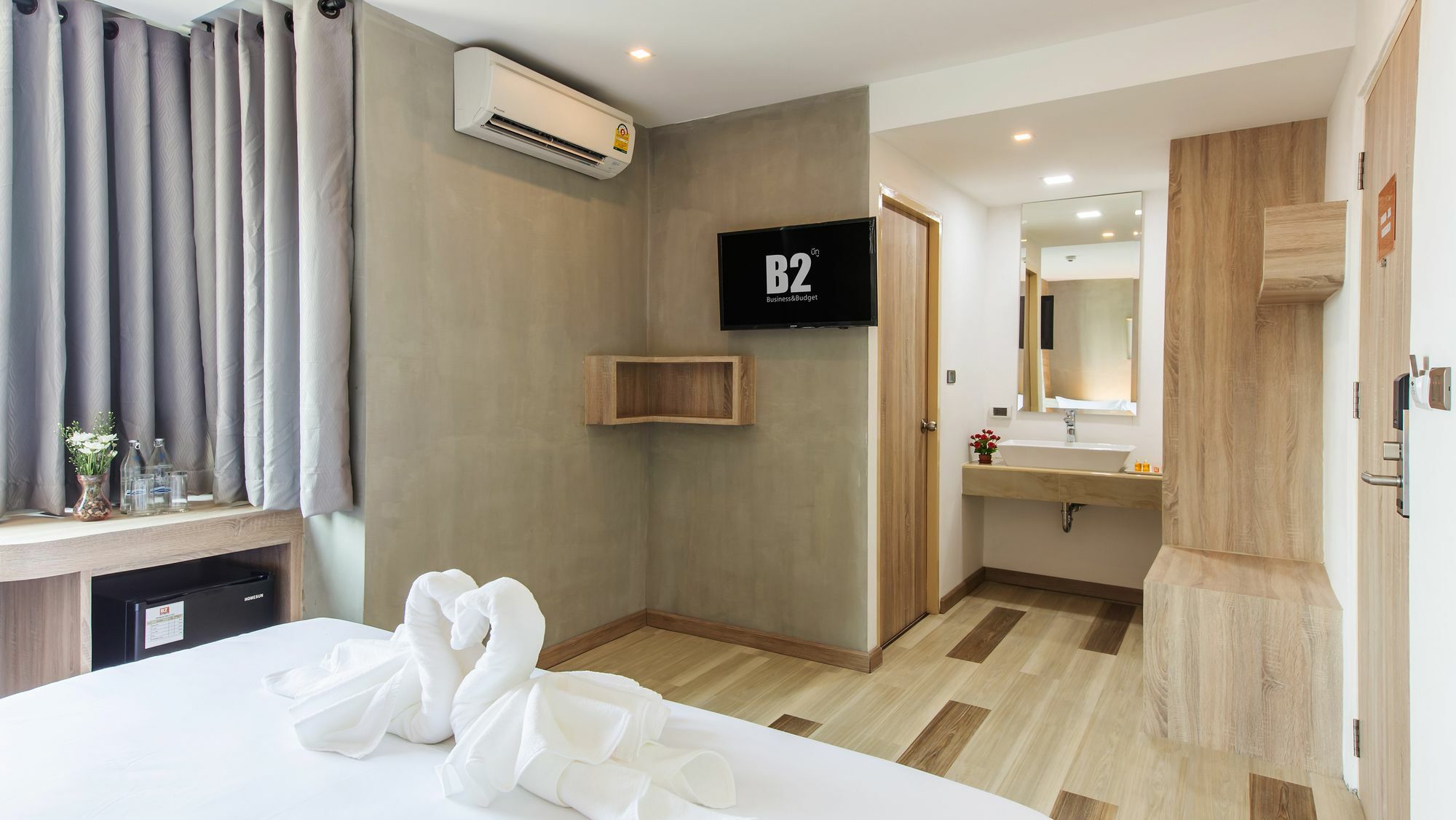 B2 Ubon Premier Hotel Убон Ратчатани Екстериор снимка